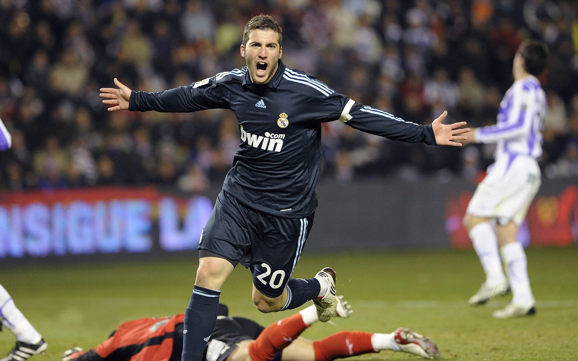 国家体育总局发布体育产业年度统计公报，2021年体育产业